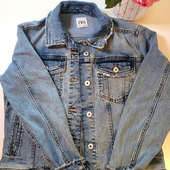 Zara denim jacket - Picture 1 of 2